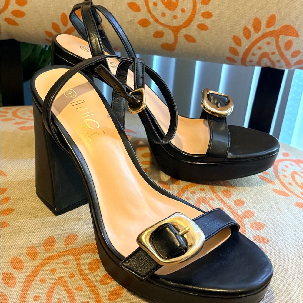 Black and Gold Women's Platform Sandal Heels